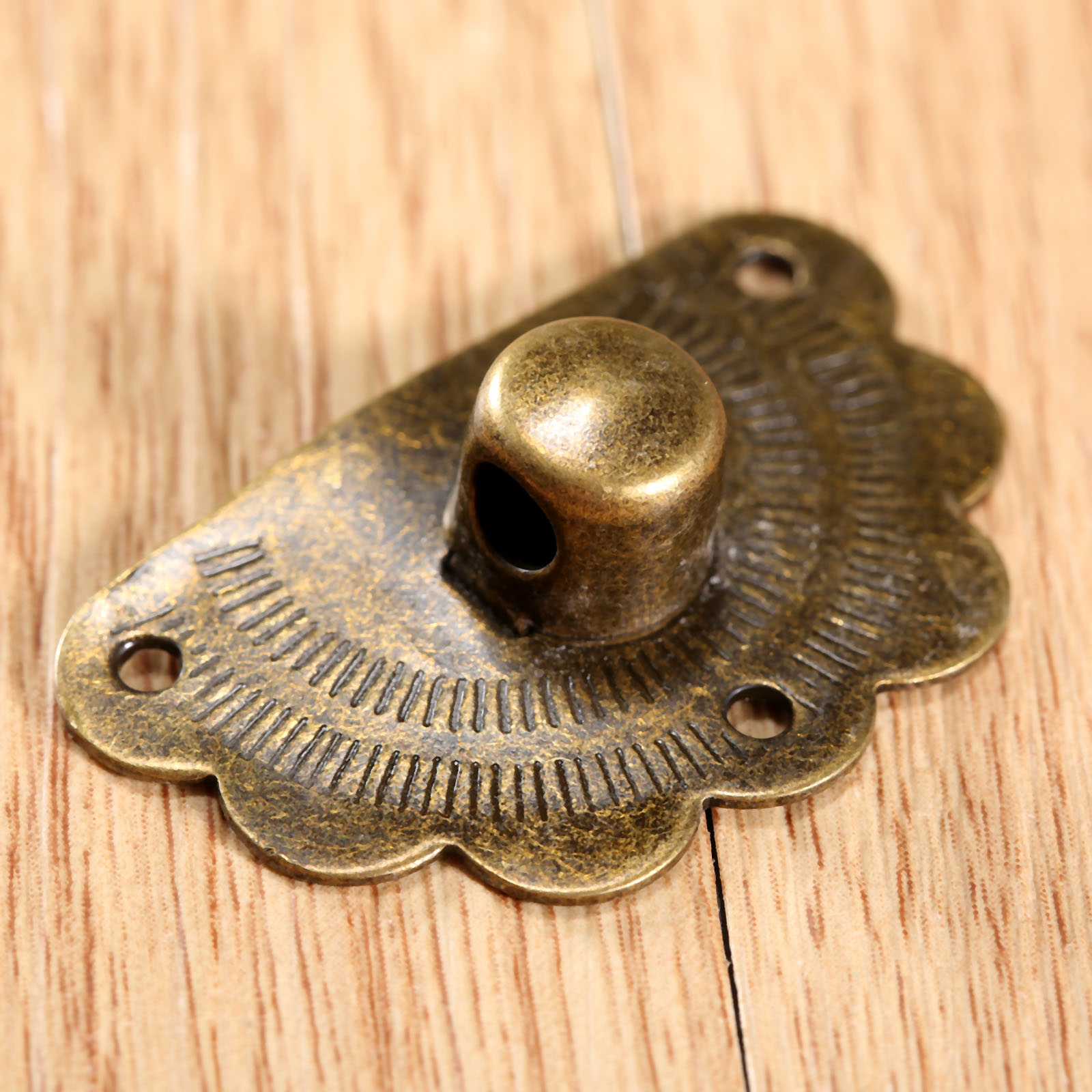 Antique Bronze Hasps Lock Deco - Antique Brass Hook recension och pris