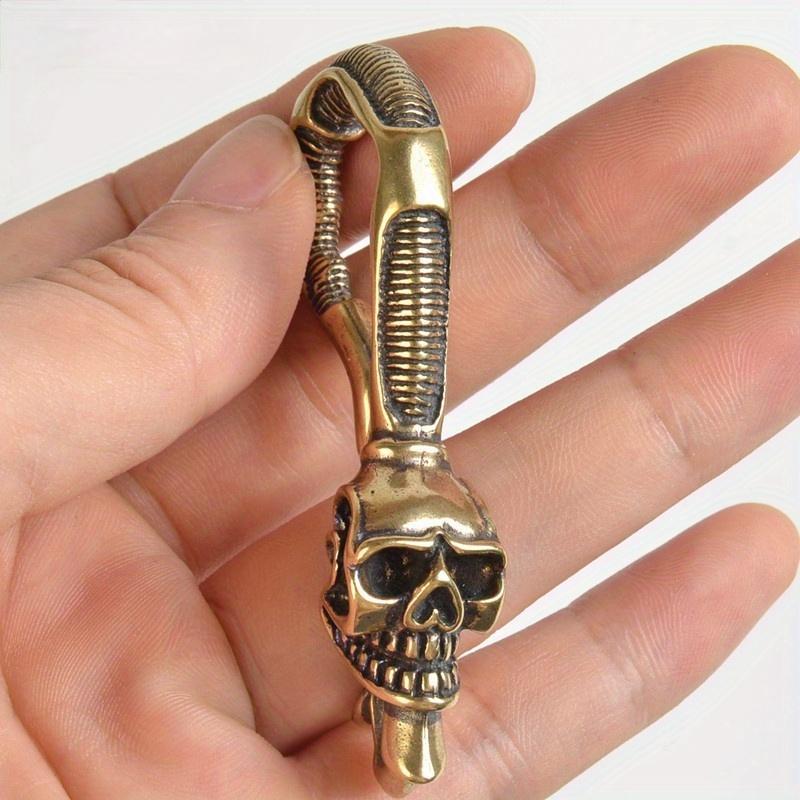 1Pc Solid Brass Keychain Skull - Antique Brass Hook recension och pris