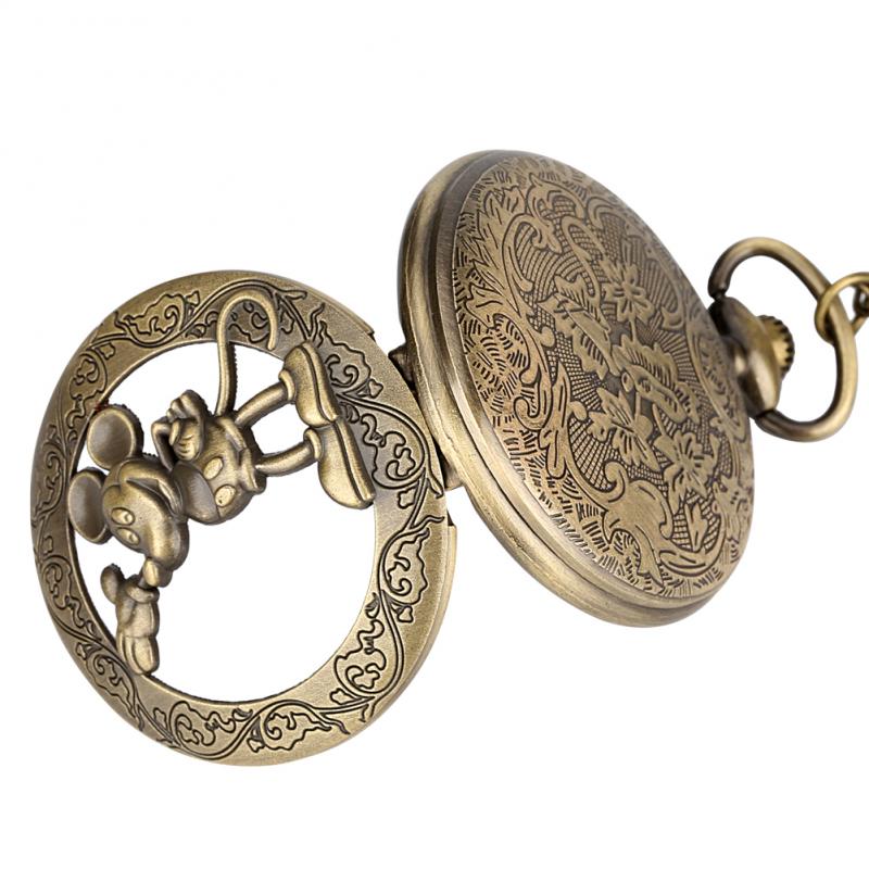 Bronze Hollow Anime Clock Comi - Antique Brass Hook recension och pris